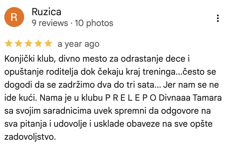 Google recenzija, Ružica: Divno mesto za odrastanje dece i opuštanje roditelja dok čekaju kraj treninga.
